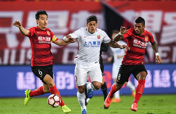 世界杯揭幕战于6月12日凌晨3点进行，墨西哥vs南非