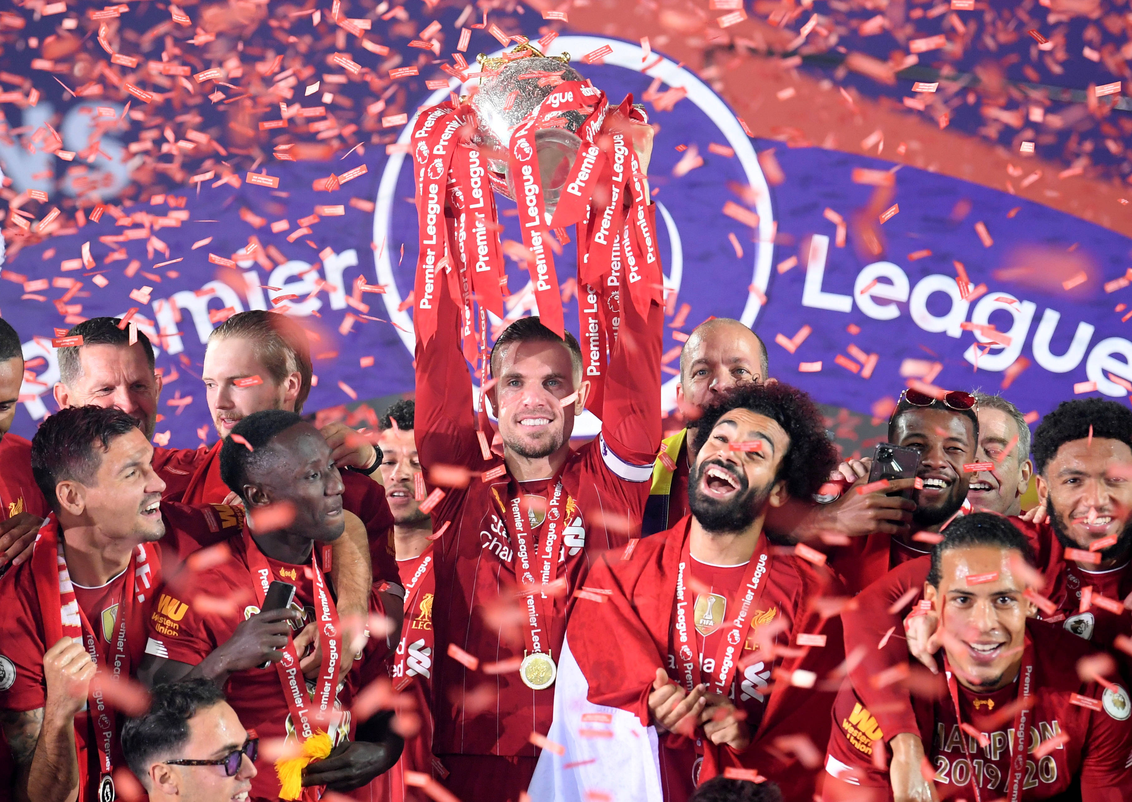 巴西队核心伤退影响巨大